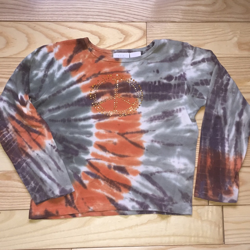 Girl’s Peace Sign Tie Dye Top